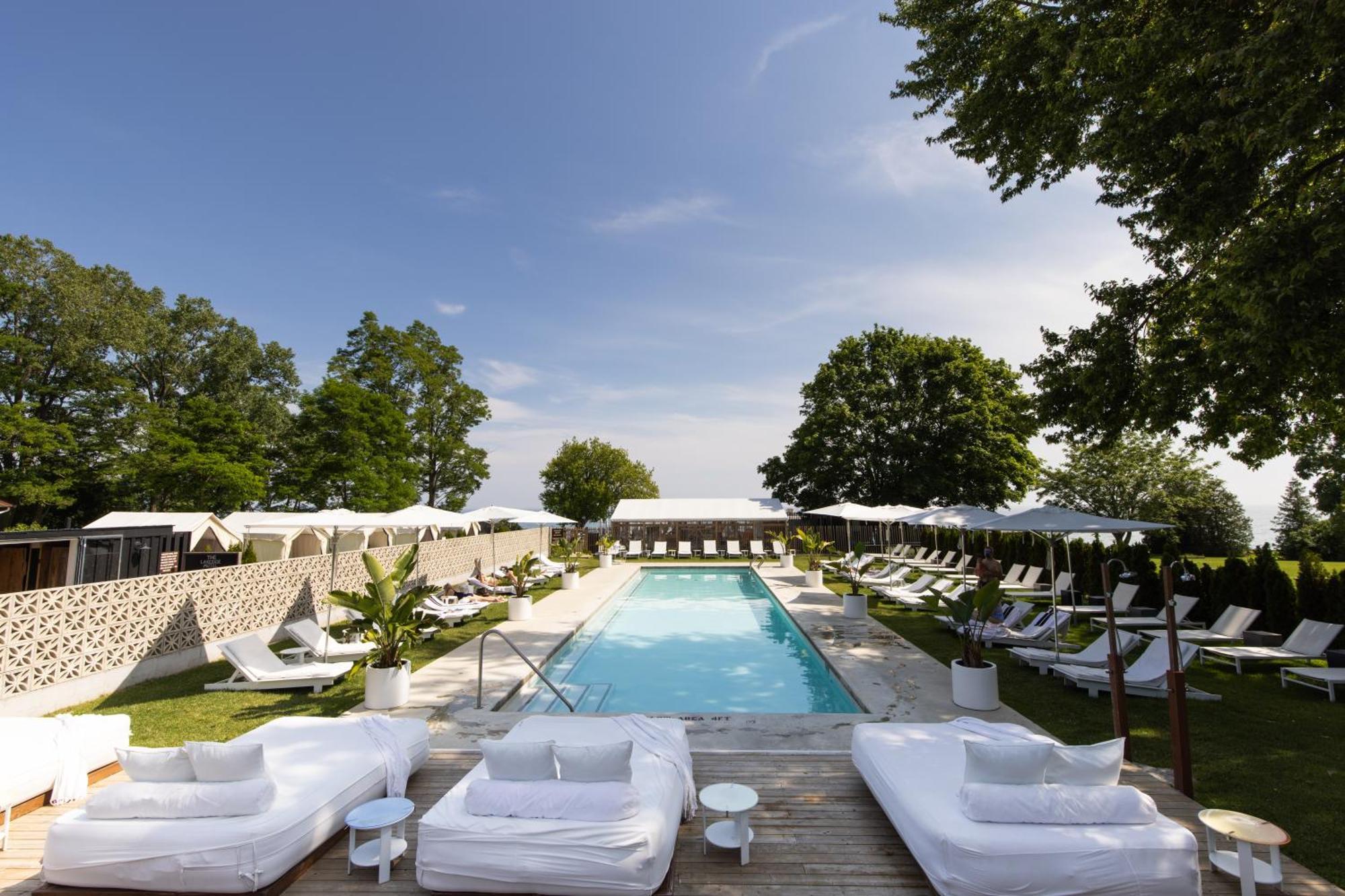 The Lakeside Prince Edward County Wellington Exterior foto